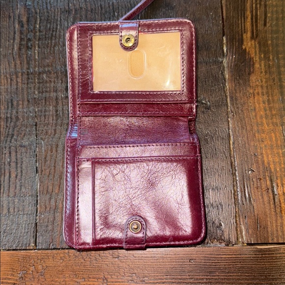 Hobo Vintage  Small Burgundy  Wallet - Picture 2 of 7